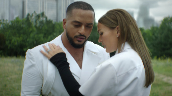 Vitaa et Slimane se libèrent dans le clip "XY"