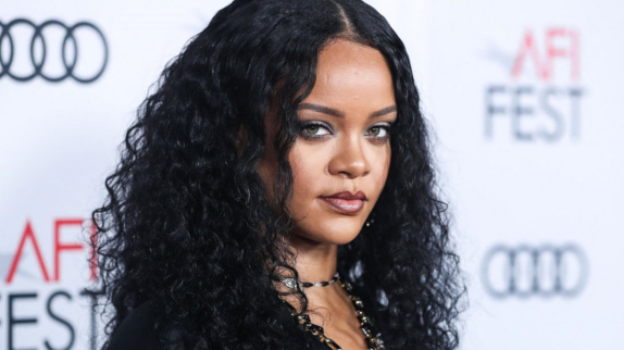 Rihanna est enceinte