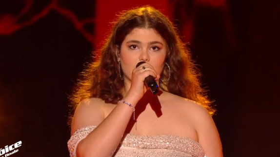 The Voice : Iris dévoile sa première chanson