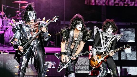 Kiss : un ancien membre du groupe est mort