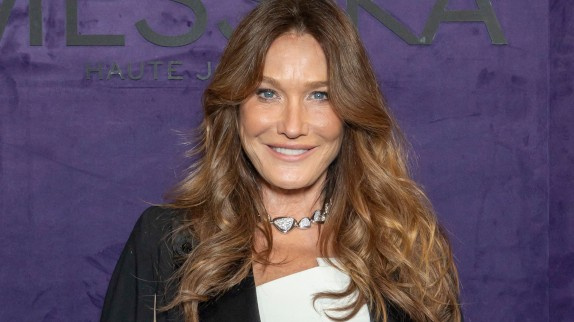 Carla Bruni est guérie de son cancer