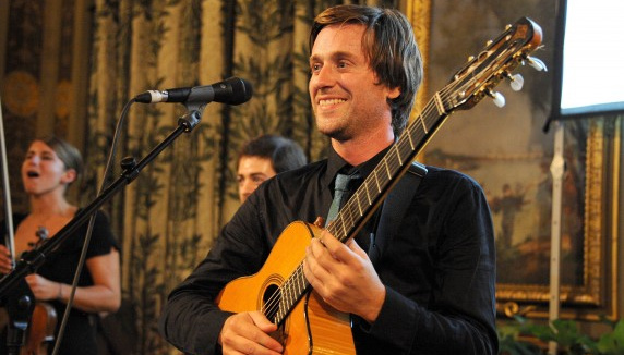 Thomas Dutronc rentre enfin en studio !