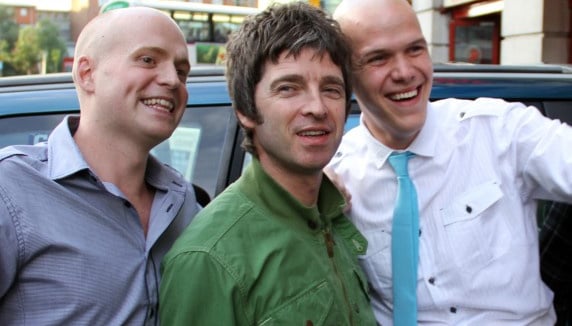 Noel Gallagher dévoile deux inédits