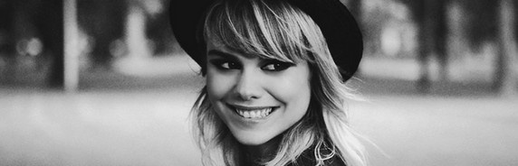 Coeur de Pirate au Zénith de Paris le 9 mai 2012