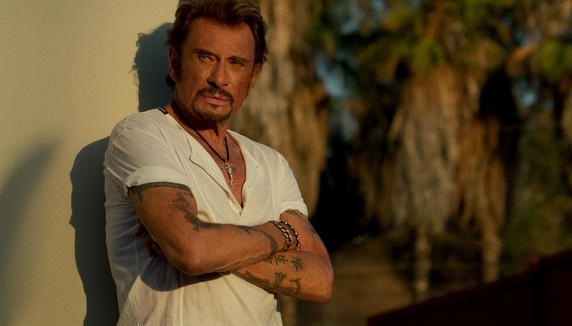 J. Hallyday entre numéro 1 des ventes d'albums