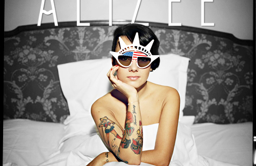 Alizée : votez pour les Créa'pochettes