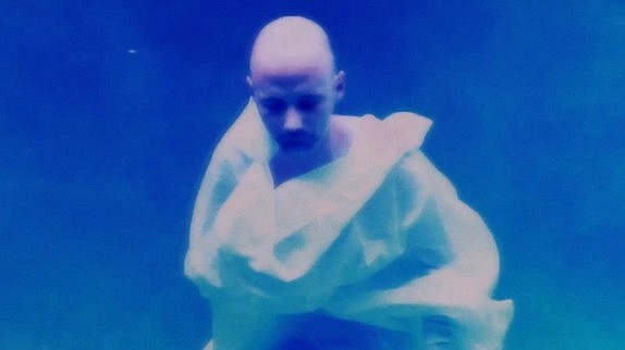 Moby signe son nouveau clip "A Case for Shame"