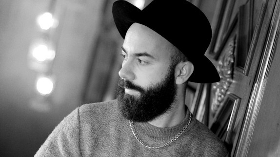 Woodkid de retour avec "Clear" : écoutez !