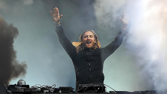 David Guetta remixe "Dangerous" : écoutez !