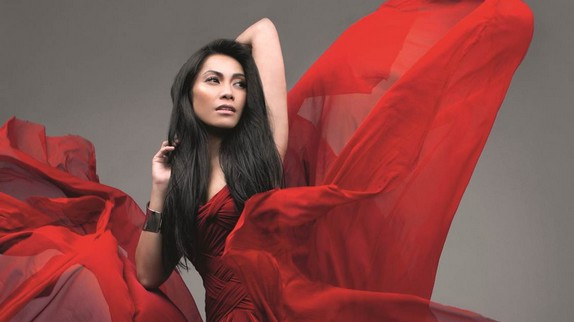 Anggun de retour : écoutez son nouveau titre !