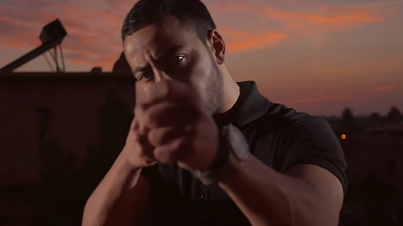 Lacrim annonce qu'il va se rendre