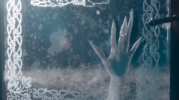 "City of Love" : un teaser terrifiant pour M. Farmer