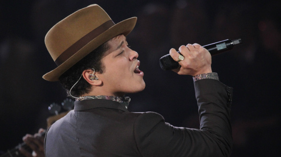 Ecoutez le nouveau single de Bruno Mars !
