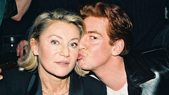 Sheila sort du silence après la mort de son fils