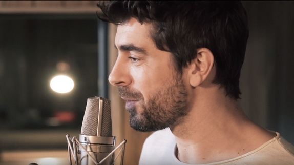 Agustin Galiana (DALS) se lance dans la chanson