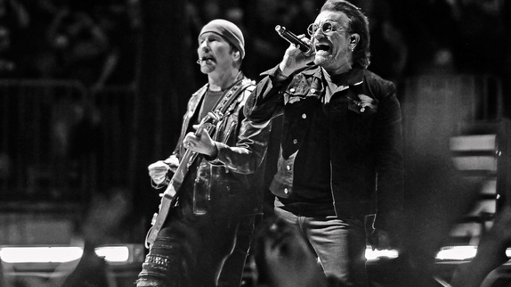 U2 à Bercy : un show magistral et politique