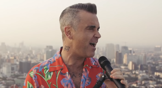 Robbie Williams dévoile son nouveau clip