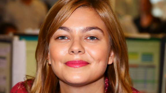 Louane évoque la naissance de sa fille
