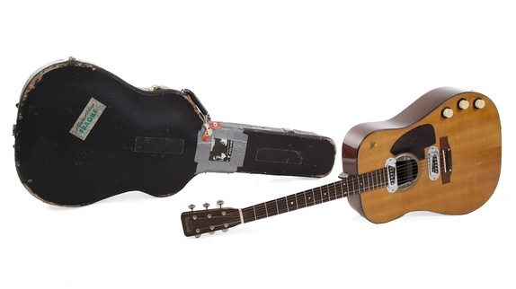 Nirvana : 6 millions pour la guitare de Kurt Cobain