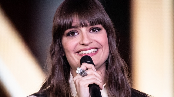 Clara Luciani part en tournée
