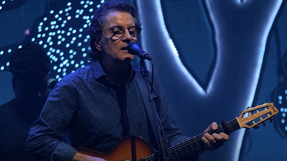 F. Cabrel aime les "Rockstars du Moyen Âge"