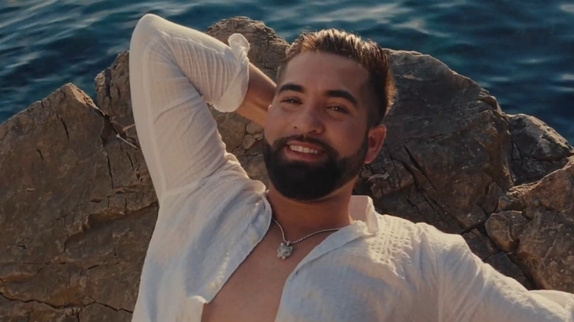 Kendji Girac au soleil pour le clip "Conquistador"