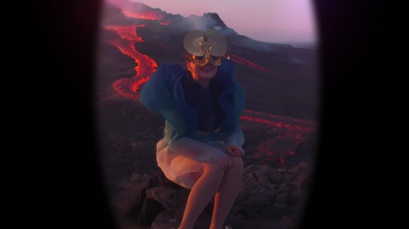 Björk sur un volcan pour "Sorrowful Soil"