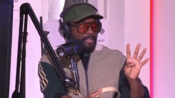 will.i.am interpelle Fergie : "Nous devons le faire"