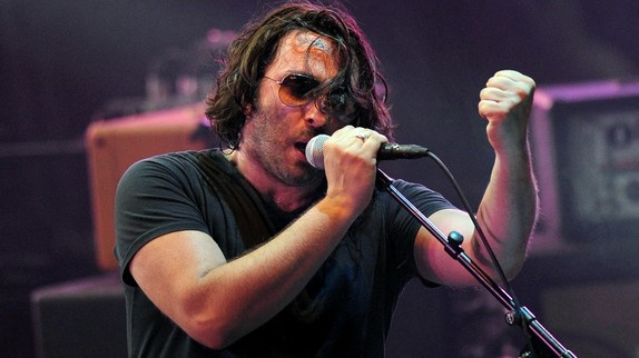 Saez réagit à son concert trop cher