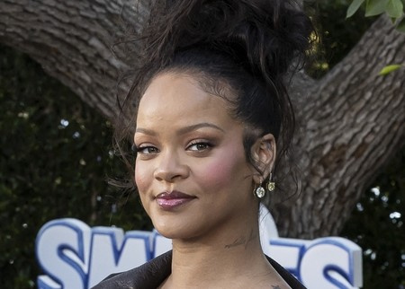 Rihanna : sa chanson pour les Schtroumpfs fait polémique