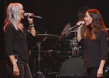 Zazie chante avec Olivia Ruiz pour la première fois