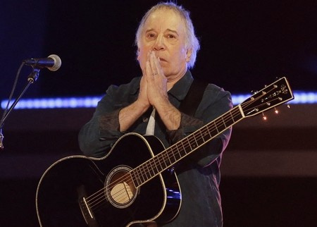 Paul Simon de retour à Paris