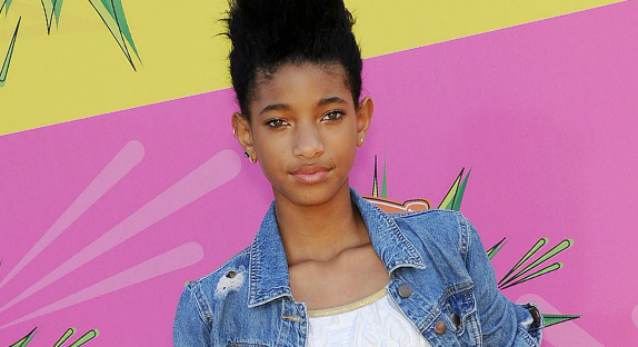 Willow Smith revient avec "Summer Fling"