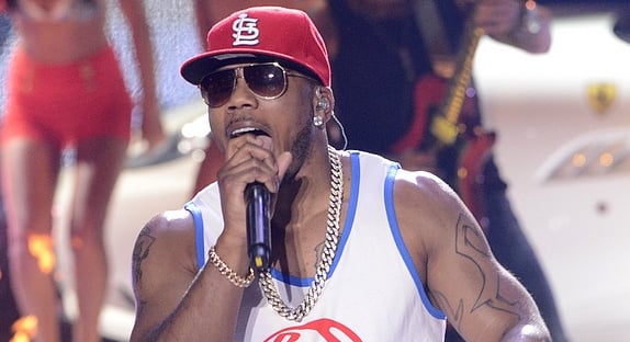 Nelly invite la sensation Daley sur "Heaven"