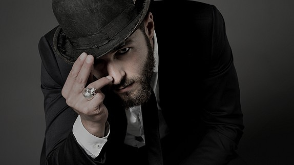 Yodelice lance le single "Familiar Fire" en radio