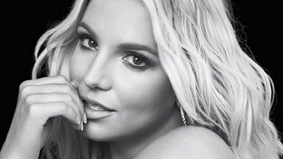 Britney Spears lance "Til It's Gone" en radio