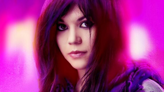 Jena Lee reprend sa carrière en solo