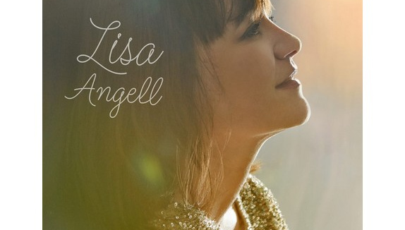 L. Angell publie un nouvel album pour l'Eurovision