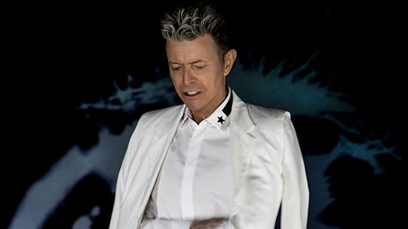 Un vinyle d'inédits de David Bowie pour juin