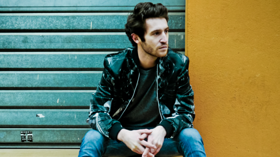 Broken Back reprend Britney Spears