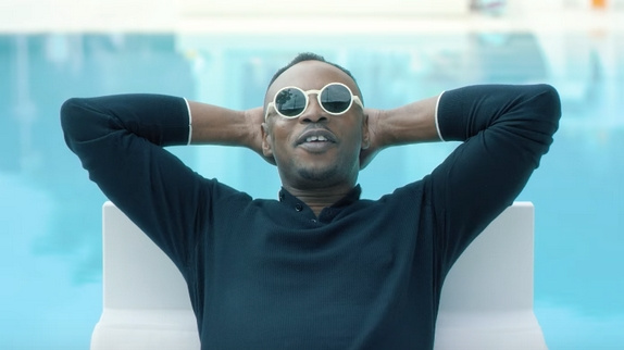 MC Solaar veut nous faire danser avec "Aiwa"