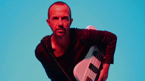 Calogero retourne en "1987" : écoutez !