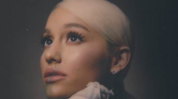 Ariana Grande repart en tournée !