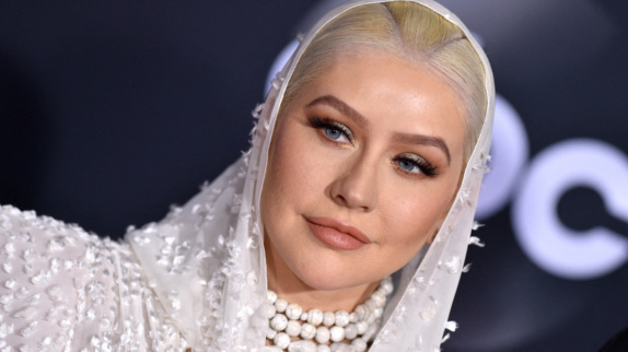 Christina Aguilera travaille sur deux albums
