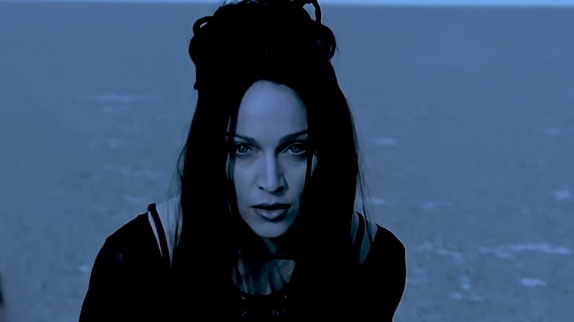 Madonna : un remix de "Frozen" cartonne !