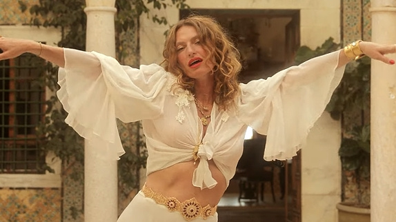 Aurélie Saada (Brigitte) en solo avec "Tunisie"
