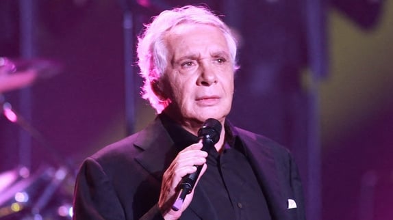 Michel Sardou : pourquoi remonte-t-il sur scène ?