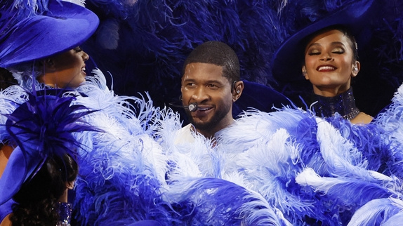 Usher : record absolu pour son Super Bowl !