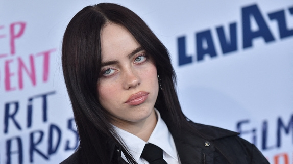 Billie Eilish : un titre samplé sur Naps ?