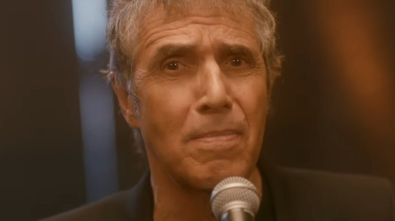 Julien Clerc : son nouveau clip touchant